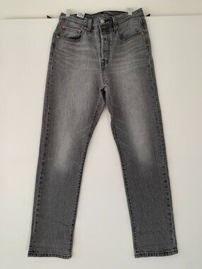 Levi’s Jeans 501 original women’s size 28Wx30L Straight Fit blue